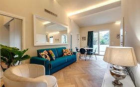 Aleardi Roof Apartment By Mamo Florence